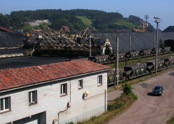 Ecologistas asturianos valoran como insuficiente las medidas propuestas para el parque de carbones de Aboño