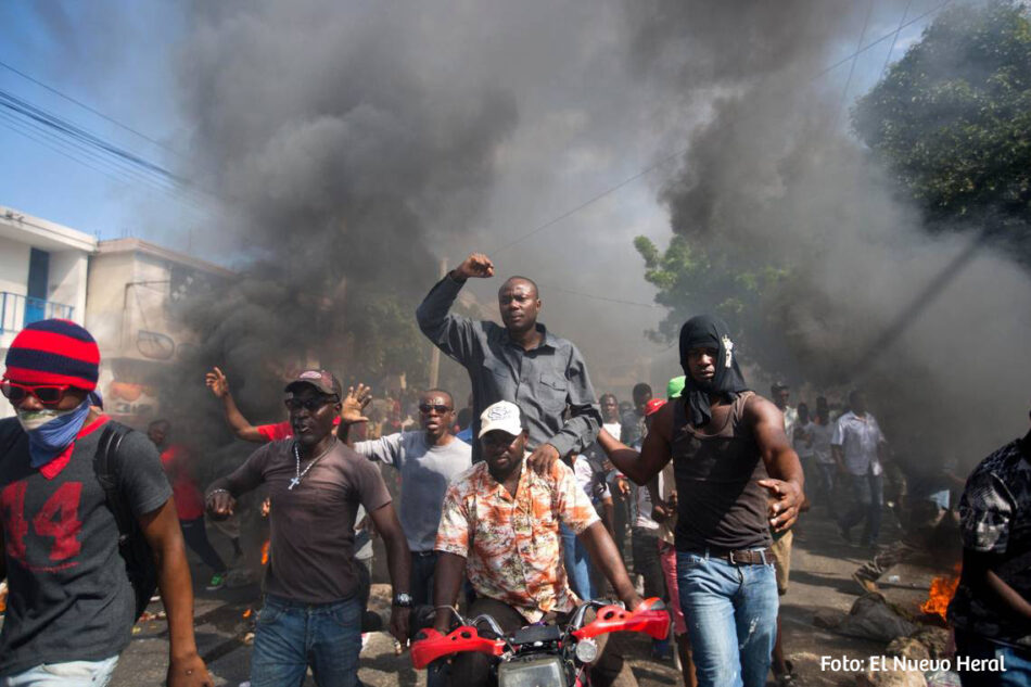 Alertan de una posible crisis humanitaria en Haití, país sumido en graves disturbios