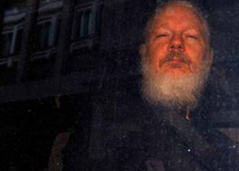 Abogada de Assange rechaza acusaciones del gobierno de Ecuador contra su cliente