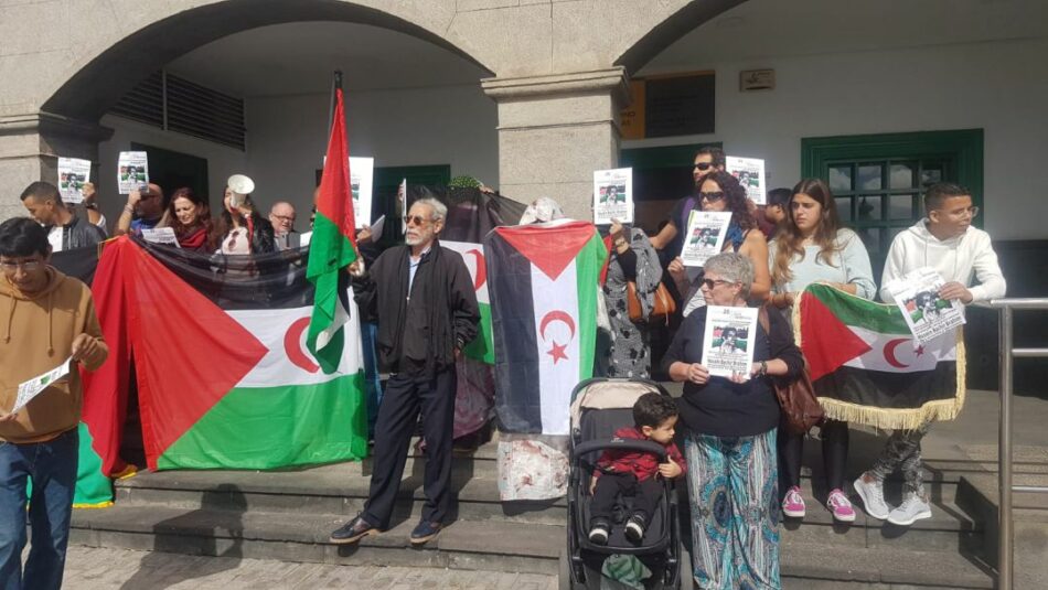 IU espera que la UE sancione al Estado español por deportar a Marruecos al activista saharaui Huseín Bachir Brahim