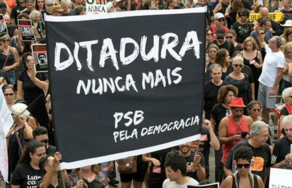 Brasileños rechazan apología de Bolsonaro a la dictadura militar