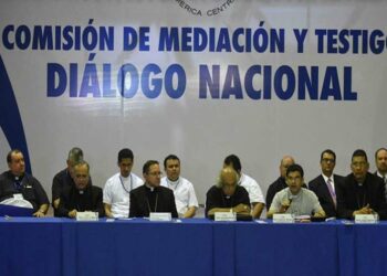 Prosiguen encuentros entre gobierno y oposición en Nicaragua