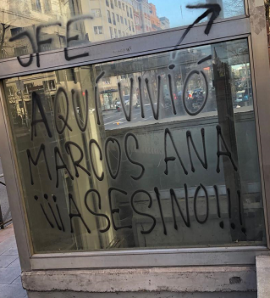 Enrique Santiago tacha de “vandalismo repugnante” el ataque contra la placa en memoria del poeta y militante comunista Marcos Ana inaugurada hace apenas 10 días