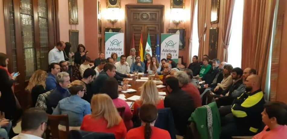 Alberto Garzón se compromete a “reforzar el sistema público de pensiones” fijando por ley su “revalorización conforme al IPC”