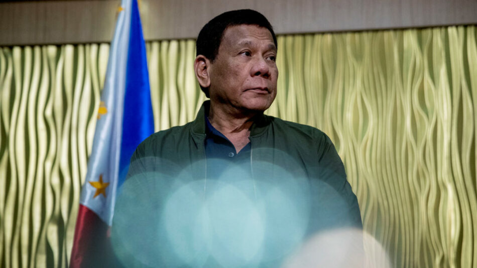 Duterte amenaza con guerra si Pekín ocupa una de sus islas