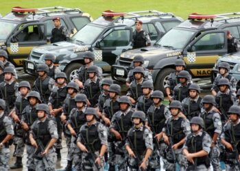 Bolsonaro aprueba el uso de las fuerzas armadas contra las protestas sociales
