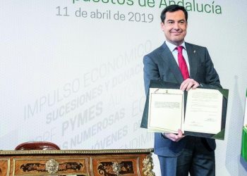 La rebaja fiscal de la Junta de Andalucía: un pobre se ahorrará 63 euros y un rico, 1.728