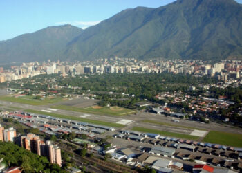 La base aérea de La Carlota, epicentro del fallido golpe de estado en Venezuela
