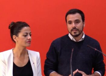 Alberto Garzón dice que IU “está abierta a toda posibilidad de acuerdo” con Sánchez para un futuro Gobierno pero advierte que “sospechamos que el PSOE quiere explorar la vía naranja”