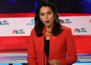 Gabbard: Guerra con Irán será mucho más devastadora que la de Irak