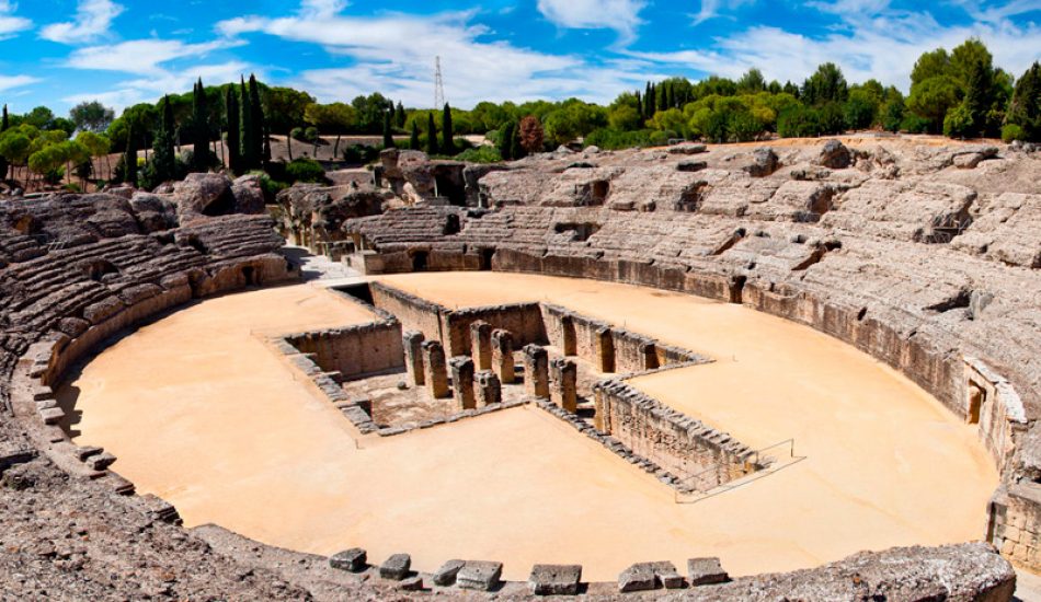 La Junta de Andalucía destina una mínima inversión para el conjunto arqueológico de Italica y nada para el monasterio San Isidoro del Campo. Peligra su designación como Patrimonio de la Humanidad