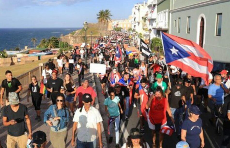 Bernie Sanders expresa solidaridad con las protestas en Puerto Rico