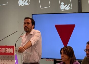 Garzón plantea a la Coordinadora Federal de IU “consultar a las bases para que se pronuncien sobre un acuerdo con el PSOE»