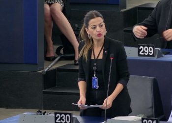 Sira Rego lleva al Parlamento Europeo la situación de las áreas degradadas por la minería en Sevilla