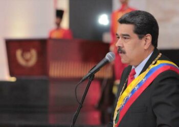 Maduro congela diálogo con oposición en respuesta a bloqueo de EEUU