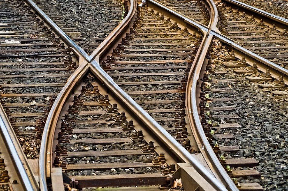 Cantabristas considera que reclamar las competencias en transporte ferroviario es “la única forma de garantizar su calidad”