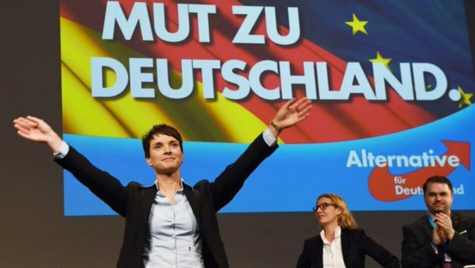 Un sondeo coloca al partido de extrema derecha Alternativa por Alemania (AfD) como primera fuerza en el Este del país