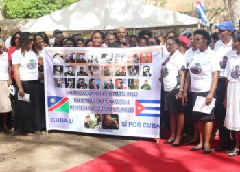 En Namibia admiran a Fidel y a Cuba