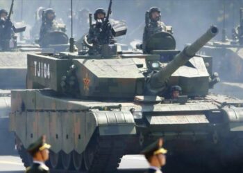 China concentra tropas en las inmediaciones de Hong Kong