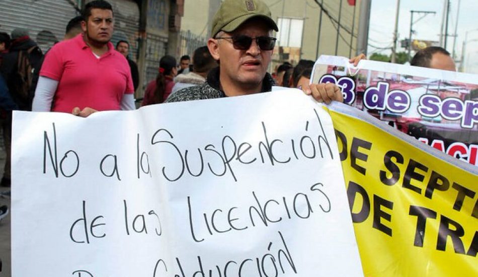 Represión en el paro nacional de transportistas en Colombia