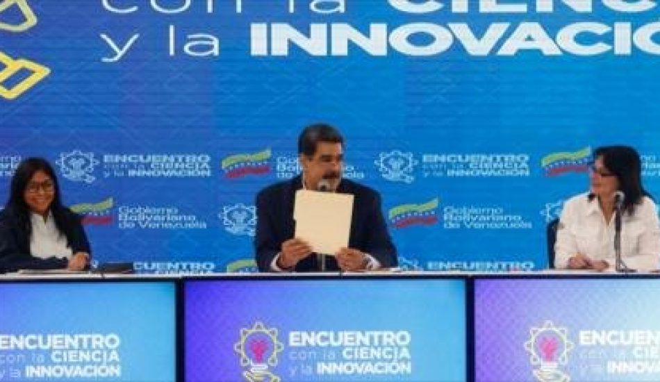 Maduro revela: La oposición venezolana planea nuevas “guarimbas”