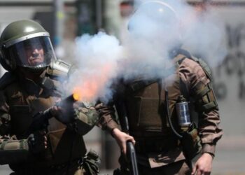 Chile. Continúan las masivas manifestaciones contra Piñera a pesar del cambio de gabinete