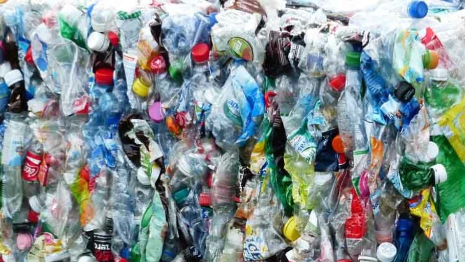Un informe de Ecologistas en Acción revela cuales son las marcas que más contaminan con sus envases de plástico