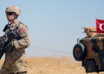 El Pentágono advierte a Turquía: «Nos reservamos el derecho a la defensa propia»