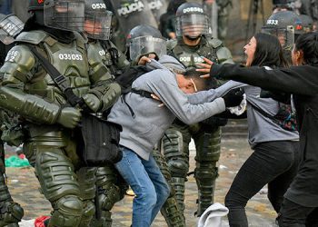 El presidente colombiano Iván Duque ordena el aumento de la represión ante las protestas