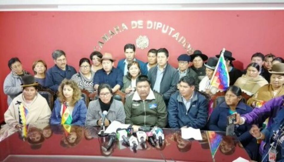 Diputados bolivianos trabajan en nuevo cronograma electoral