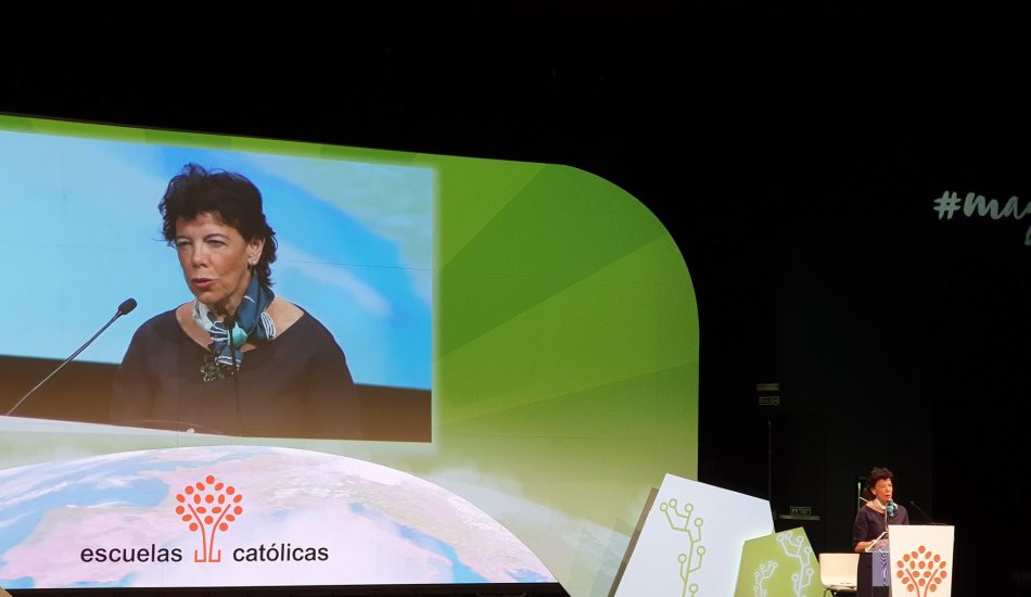Europa Laica muestra su apoyo a la declaración de Celaá y pide la supresión paulatina de la financiación pública de la concertada