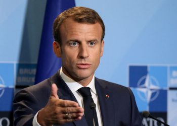 Macron: «la OTAN está sufriendo muerte cerebral»