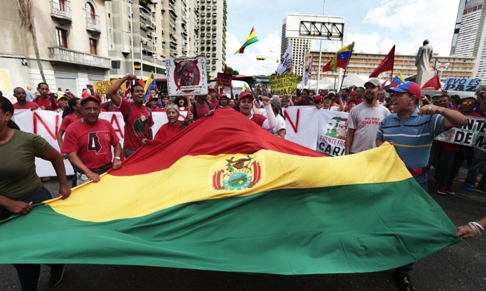 Gran marcha antiimperialista en apoyo a Evo Morales desborda calles en Venezuela