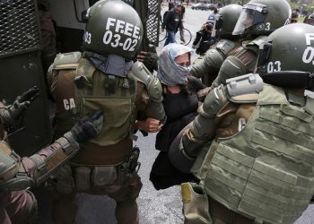La represión ya arroja más de 5000 detenidos en Chile
