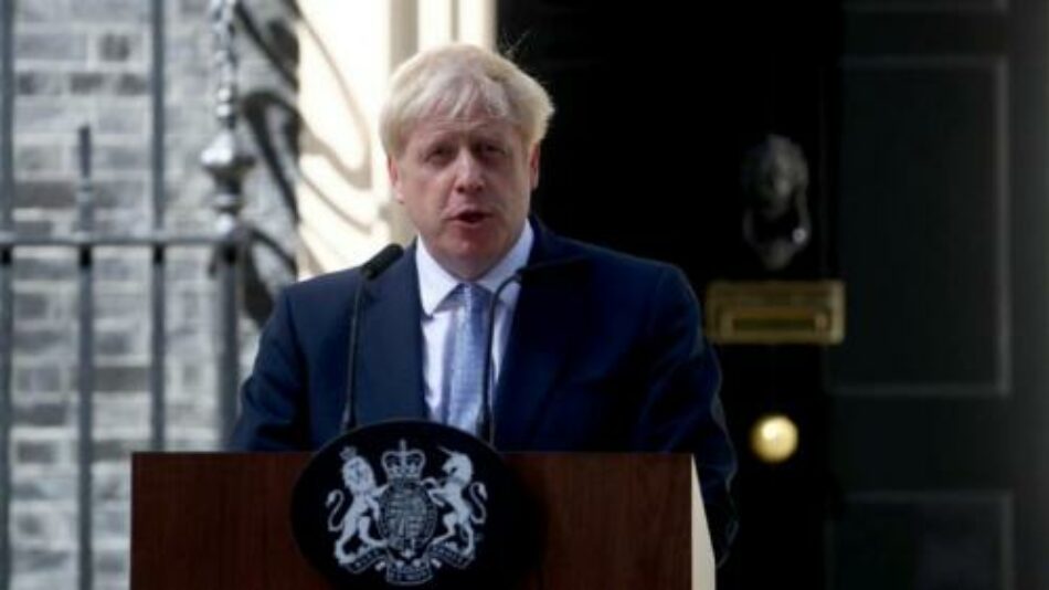 Boris Johnson trata de salvar a la desesperada su cargo tras el «partygate»