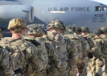 Fuerzas de EEUU comienzan a evacuar 15 bases en Irak