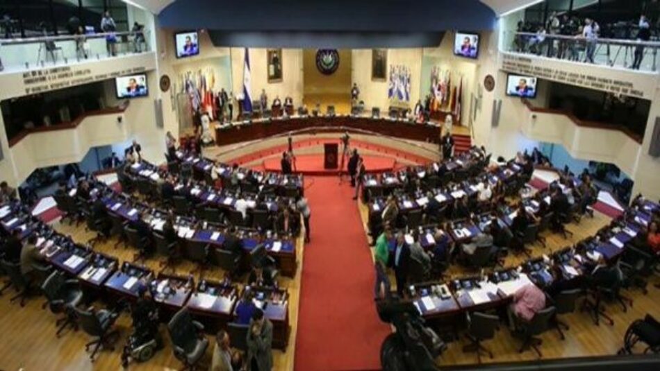 Asamblea salvadoreña aprueba Ley de Reconciliación Nacional