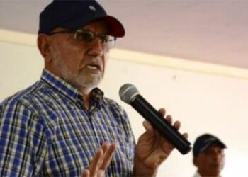 «Cuba muestra un camino hacia el postcapitalismo que necesita el mundo»: Bernando Hoyos Montoya