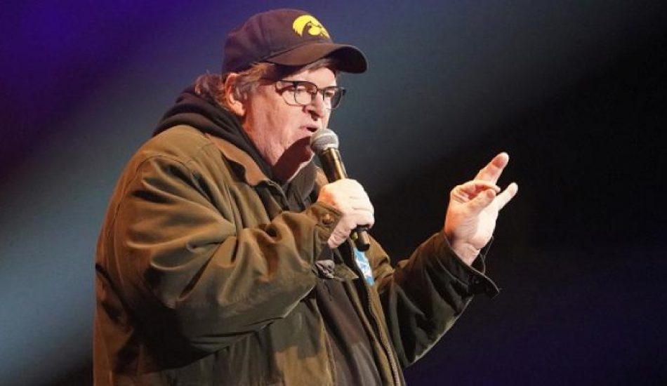 YouTube borra último documental de Michael Moore y desata acusaciones de censura