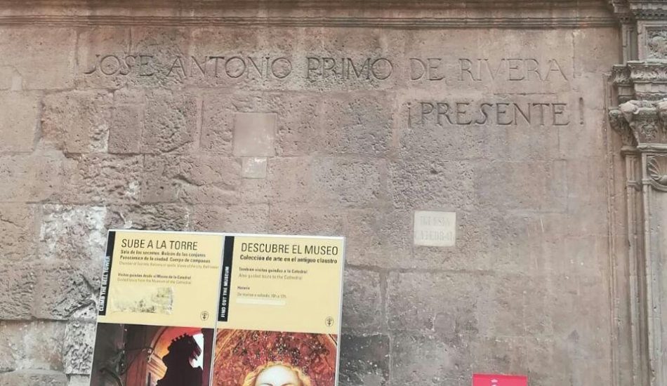 IU-Verdes Murcia exige el cumplimiento de la Ley de Memoria Histórica y retire la simbología franquista de las calles de Murcia