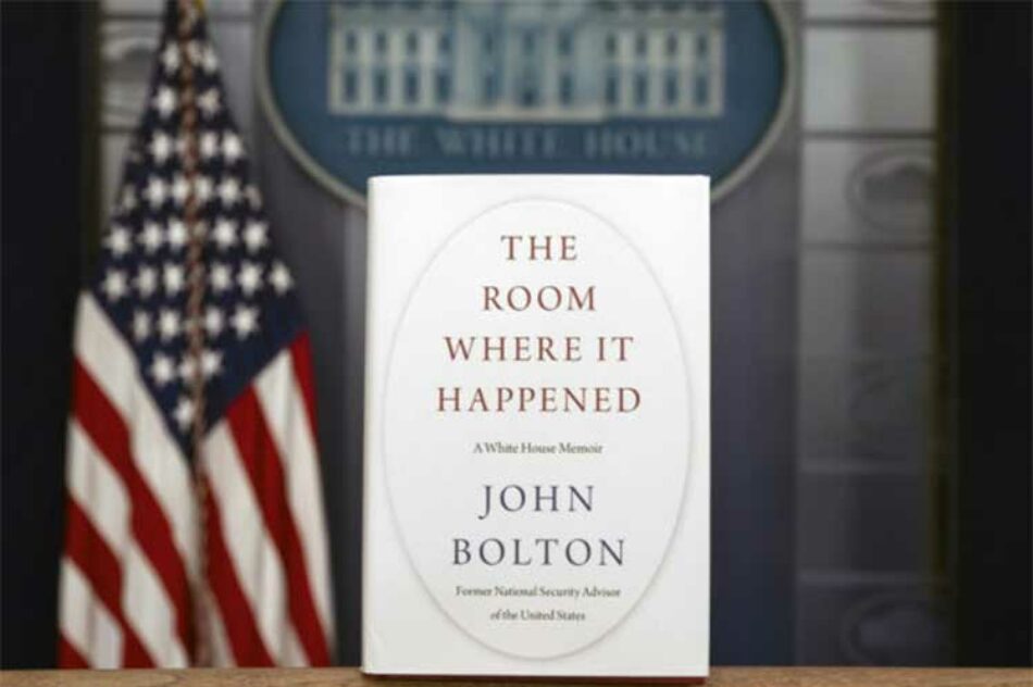 Libro de John Bolton a la venta en EE.UU.: algo de lo que trae