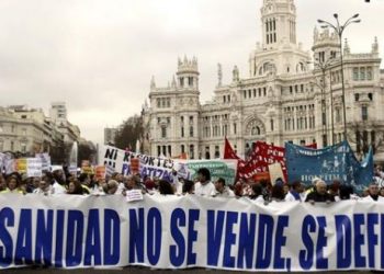 Decenas de organizaciones de la Comunidad de Madrid se unen para defender la salud como derecho