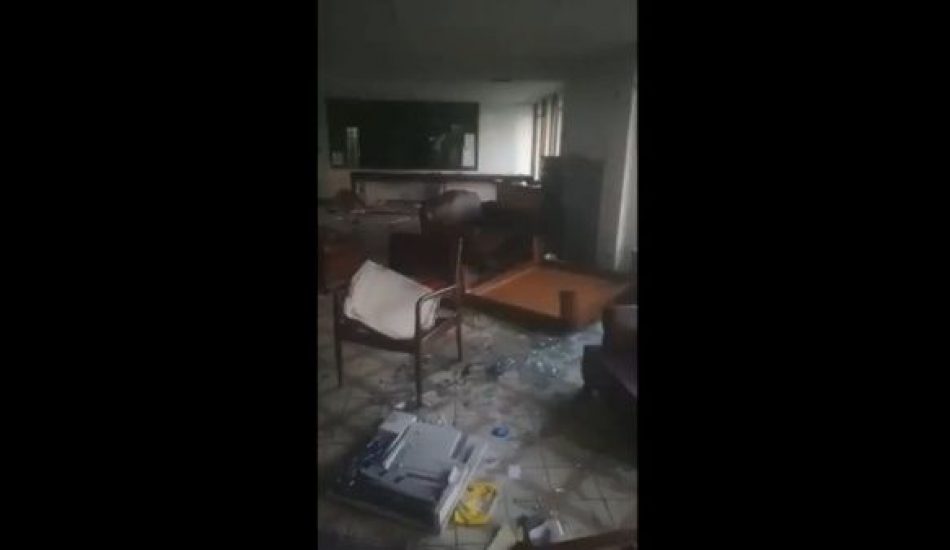 Venezuela denuncia saqueo y vandalización de su consulado en Bogotá