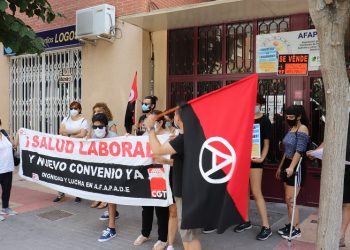 Continúa la huelga en la residencia de AFAPADE en Murcia
