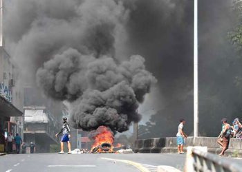 Ola de protestas en Panamá desafía cuarentena por Covid-19