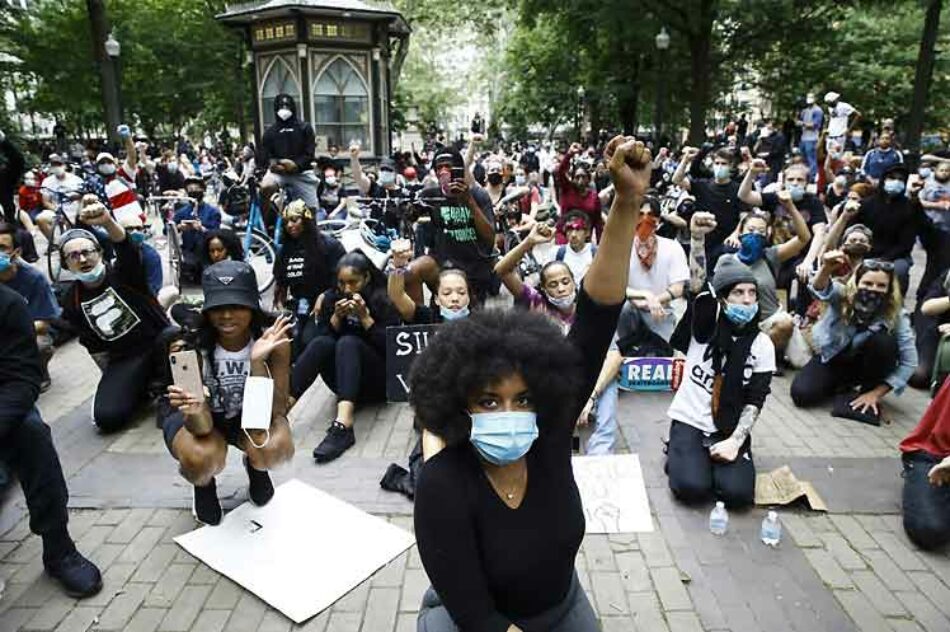 Estiman que protestas en EE.UU. desafían viejas actitudes coloniales