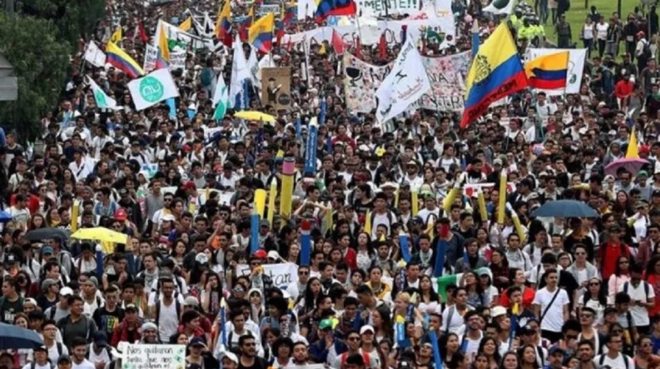 La izquierda colombiana lanza Manifiesto por la Democracia