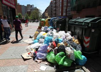 El PCE de León se opone a la subida de tasas de GERSUL y apuesta por un modelo público de gestión de residuos