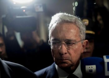 La fiscalía colombiana rechaza la petición de libertad para Álvaro Uribe