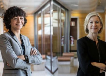 Charpentier y Doudna, descubridoras de las tijeras géneticas CRISPR, ganan el Premio Nobel de Química